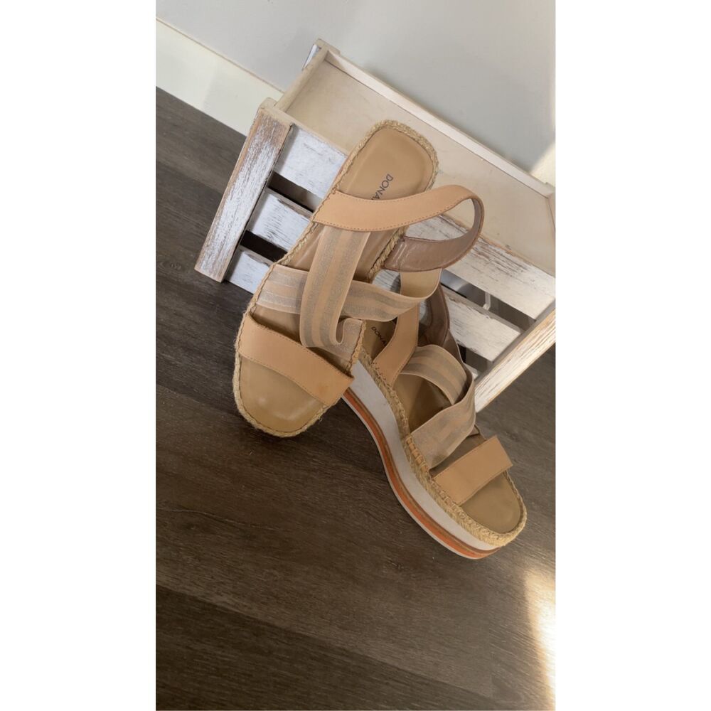 Donald Pliner platform wedge sandals brown tan leather Women’s size 8 *MSRP* $18
